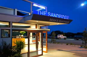 Отель The Sandridge Motel  Лорн